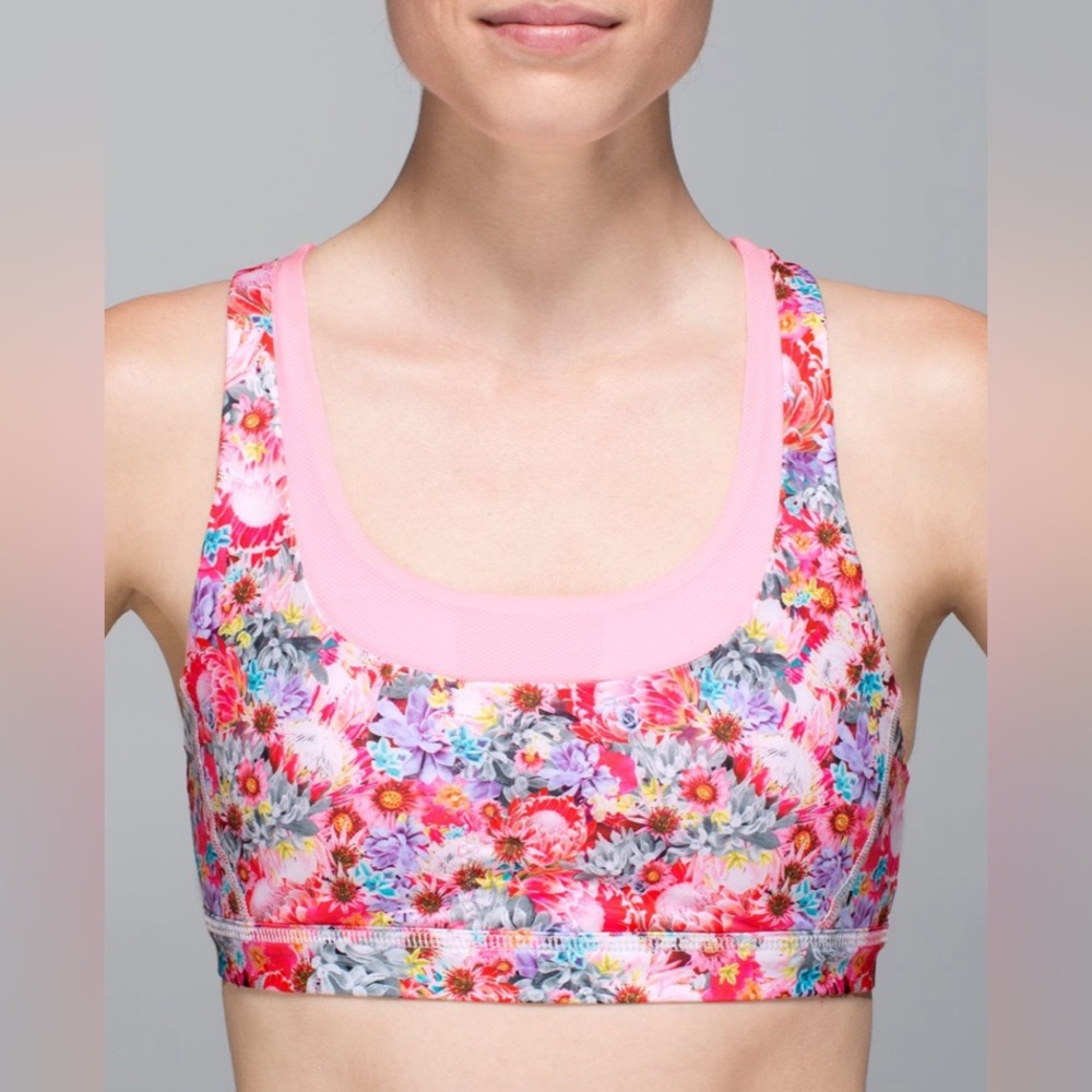 Lululemon Run Stuff Your Bra II - Picture 3 of 10